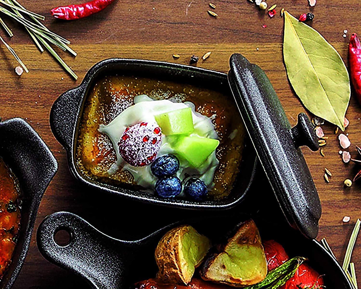 LAVA ③オーバルキャセロール25cm シャイニーブラック ラウンド